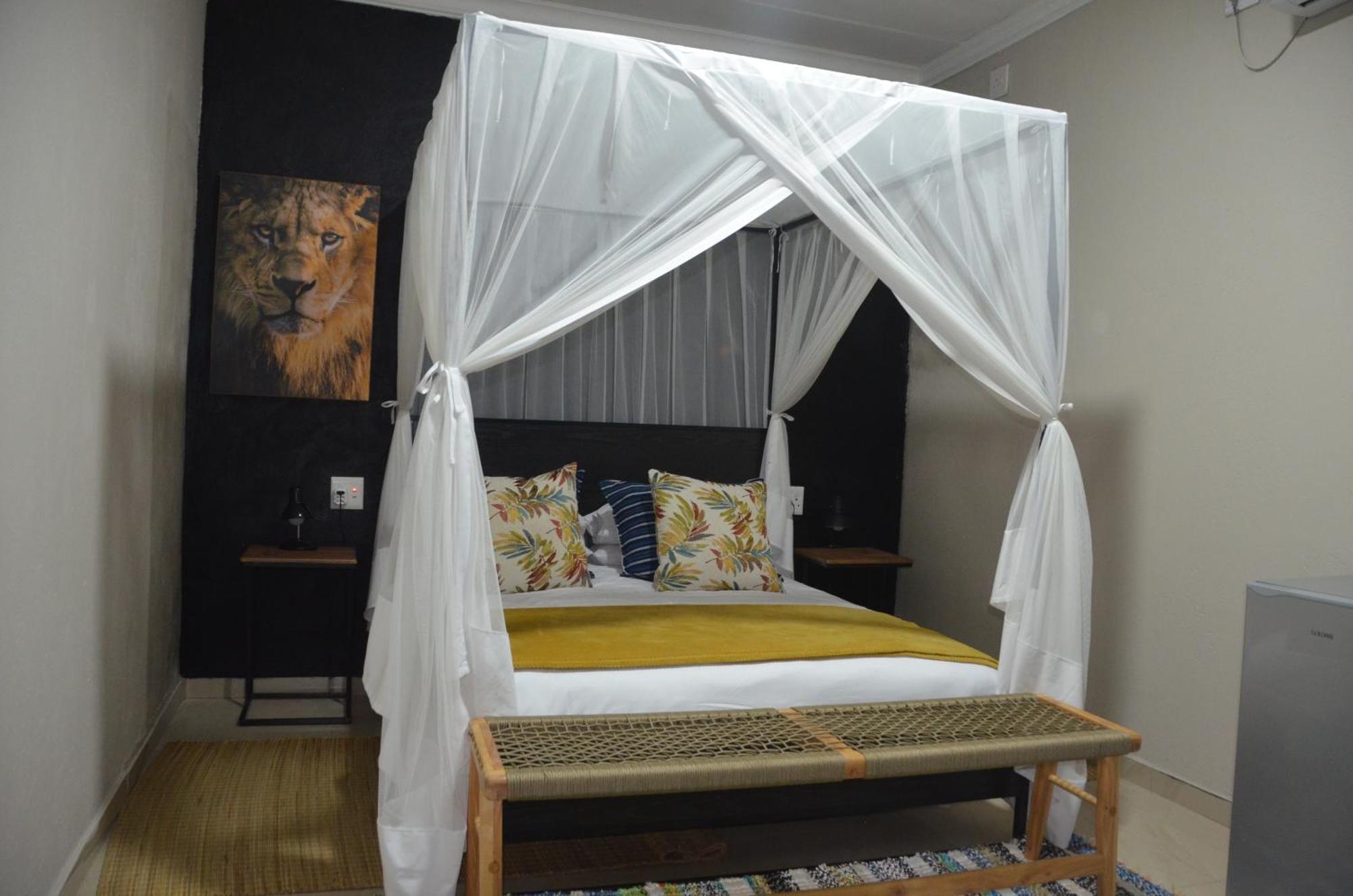 Kholiwe On Kruger Lodge & Safaris Marloth Park Eksteriør billede